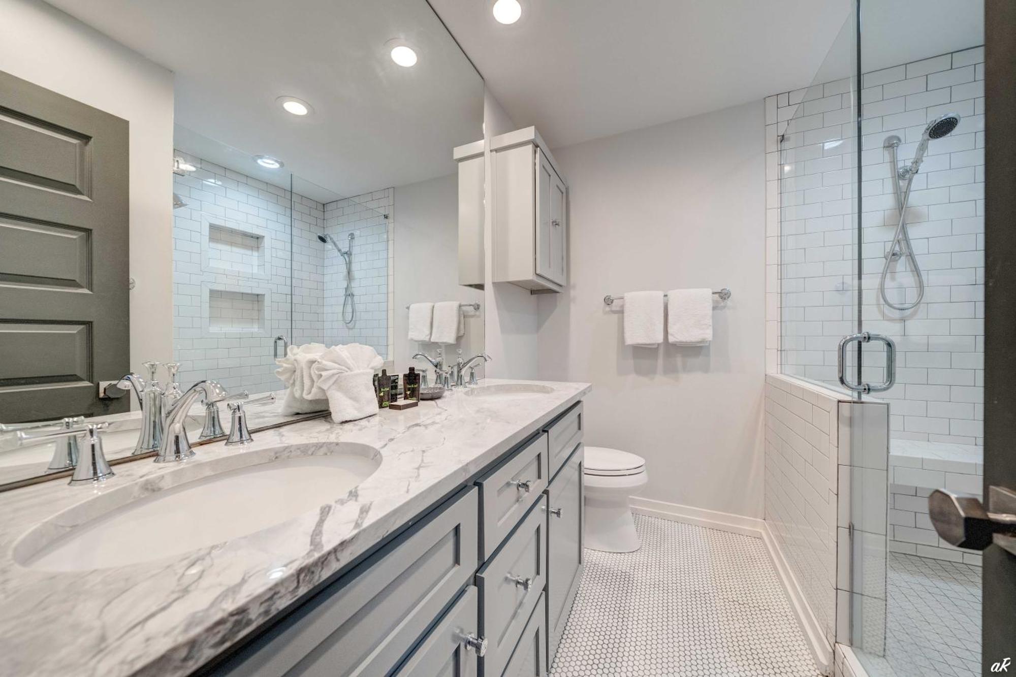 Luxury Family Front Property! Family Oriented! Gulf Views! * Panama City Beach